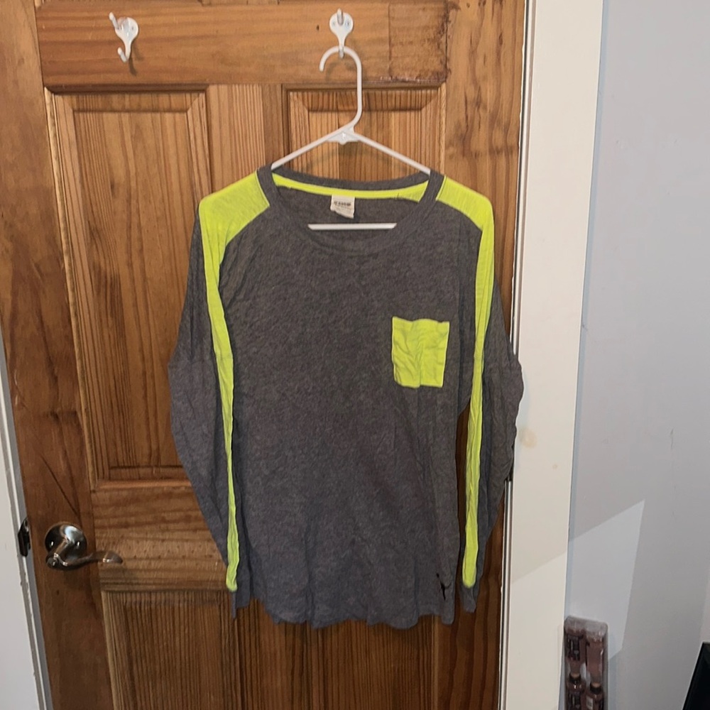 Victoria's Secret Pink long sleeve comfortable tank